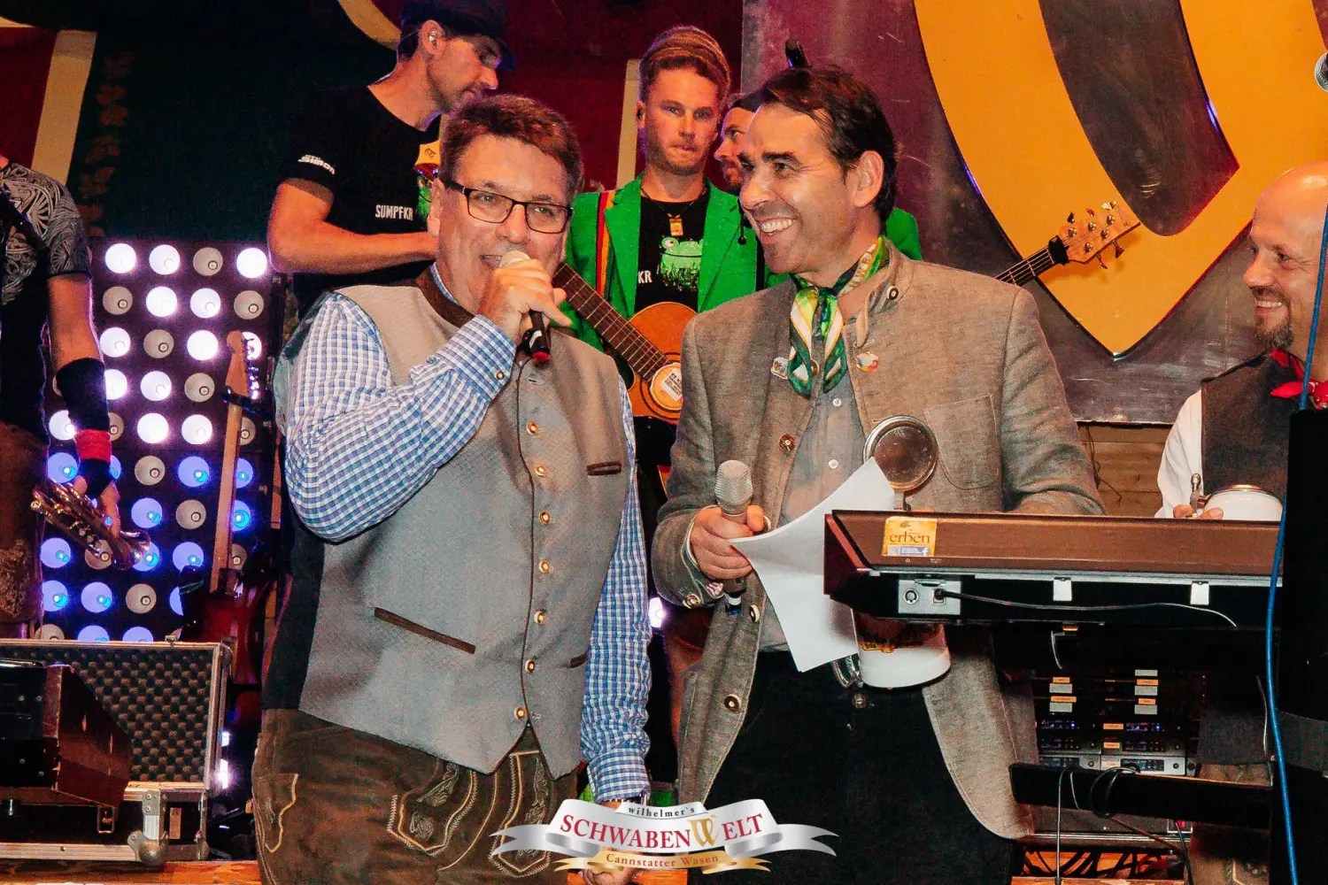 Vier Mann von 10:00 Sportmarketing